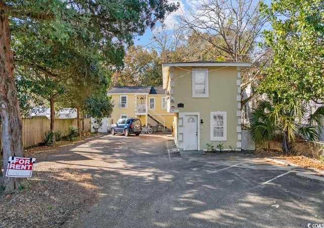Photo 3 of Condo for sale at 611 4th Avenue N, Myrtle Beach, SC 29577 | MLS# 2600311 | Listing updated on 2026-08-03