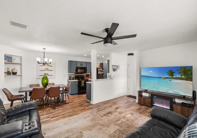4th image of 8862 Duck Vw Dr, Surfside Beach, SC 29575