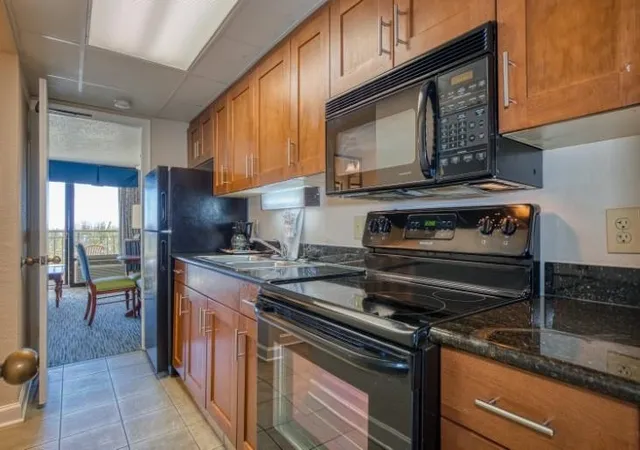5th image of 1200 N Ocean Blvd, Myrtle Beach, SC 29577