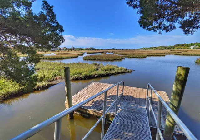 Photo 38 of Single family home for sale at 118 Sea Oats Cir, Pawleys Island, SC 29585 | MLS# 2601028 | Listing updated on 2026-04-04