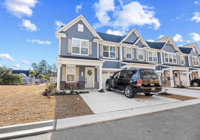 2nd image of 301 Bent Green Ct #301, Murrells Inlet, SC 29576 | MLS# 2601240