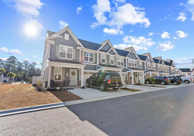 3rd image of 301 Bent Green Ct #301, Murrells Inlet, SC 29576 | MLS# 2601240