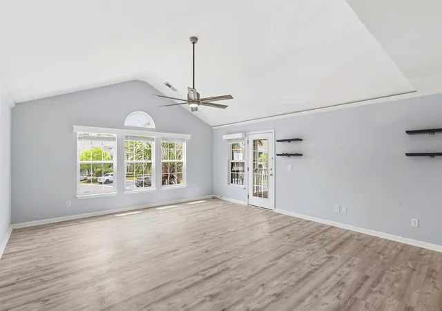4th image of 4665 Fringetree Dr #5E, Murrells Inlet, SC 29576 | MLS# 2601552