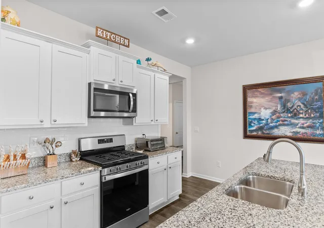 Homes for sale in Little River, SC | 2140 Ainsley Dr, Little River, SC 29566 | MLS# 2602152