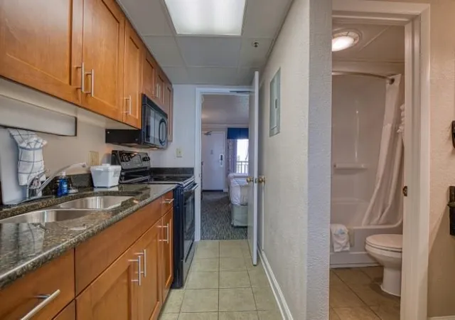 5th image of 1200 N Ocean Blvd #512, Myrtle Beach, SC 29577 | MLS# 2602258