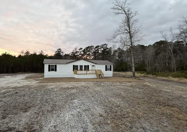 Homes for sale in Loris, SC | 118 Nell Ct, Loris, SC 29569 | MLS# 2602312