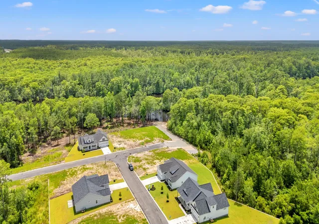 2nd image of 5005 Shore Breeze Dr, Myrtle Beach, SC 29588 | MLS# 2602784