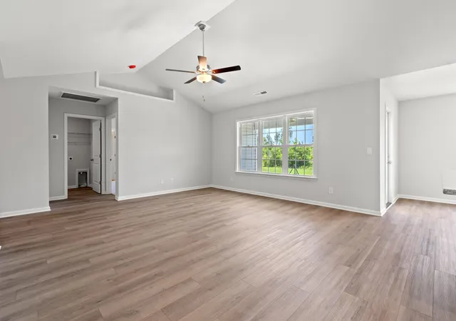 3rd image of 5015 Shore Breeze Dr, Myrtle Beach, SC 29588 | MLS# 2602794