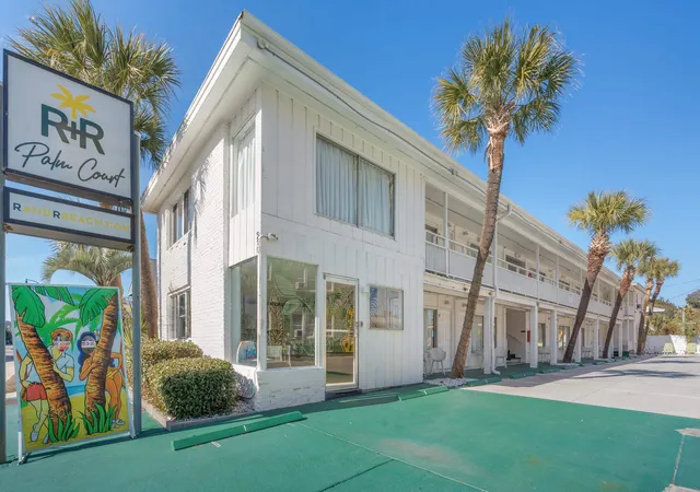 Photo 2 of Single family home for sale at 510, 508 S Ocean Blvd, North Myrtle Beach, SC 29582 | MLS# 2602951 | Listing updated on 2026-09-29