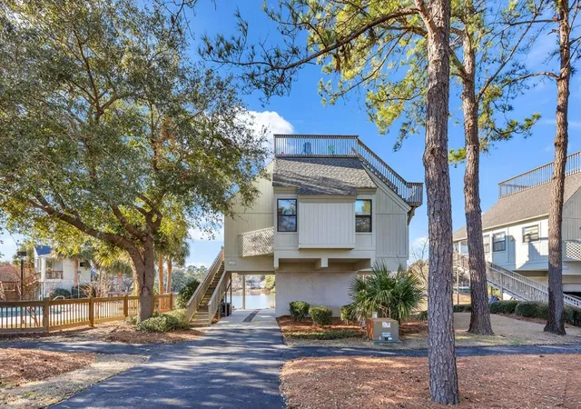 1st image of 100 Oyster Catcher Pl, Pawleys Island, SC 29585 | MLS# 2603066