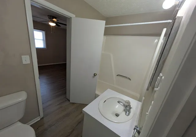 2nd image of 608 22Nd Ave N, North Myrtle Beach, SC 29582