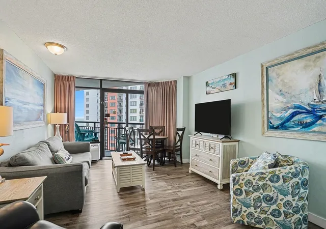 Listing Photo 3 - Condo for sale in building located at 1501 Ocean Blvd S, Myrtle Beach, SC 29577 - Unit #1150