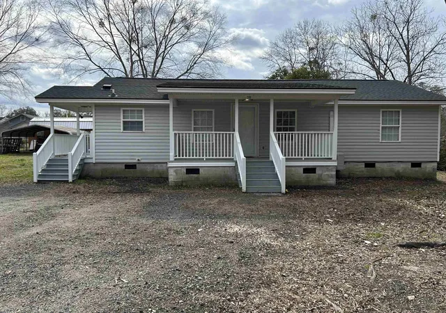 Homes for sale in Johnsonville, SC | 206 W Pine St, Johnsonville, SC 29555 | MLS# 2603212