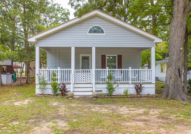 1st image of 517 Porter Dr, Murrells Inlet, SC 29576 | MLS# 2603438