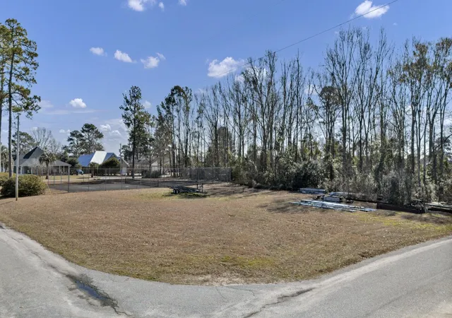 Photo 77 of Single family home for sale at 1527 Quail Trl, Manning, SC 29102 | MLS# 2604024 | Listing updated on 2026-04-29