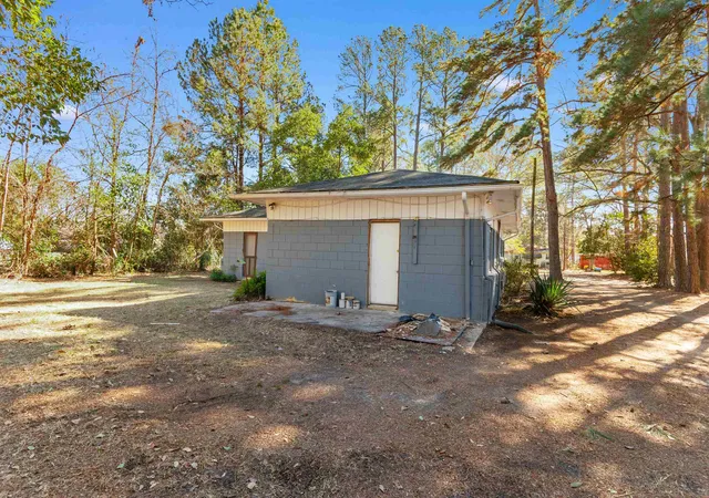 3rd image of 411 E Wine St, Mullins, SC 29574 | MLS# 2604064