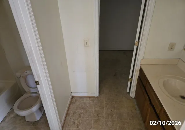 Photo 2 of Single family home for sale at 707 Lexington Ave, Kingstree, SC 29556 | MLS# 2604141 | Listing updated on 2026-09-23