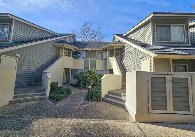 Photo 2 of Condo for sale at 204 Baslow Ct #20-H, Myrtle Beach, SC 29572 | MLS# 2604325 | Listing updated on 2026-07-29