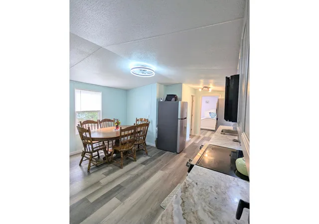 Photo 3 of Manufactured home for sale at 10 Ocean Reef Ln, Murrells Inlet, SC 29576 | MLS# 2604476 | Listing updated on 2026-08-31