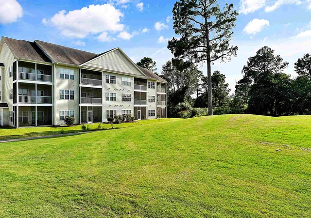 Homes for sale in Myrtle Beach, SC | 6010 Windsor Green Way, Myrtle Beach, SC 29579 | Houzeo