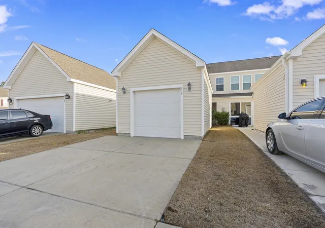 Photo 3 of Sale Pending at 909 Barn Owl Ct #909, Myrtle Beach, SC 29579 | MLS# 2604682 | Listing updated on 2026-08-22