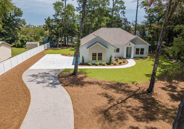 Photo 1 of Single family home for sale at 13420 Ocean Hwy, Pawleys Island, SC 29585 | MLS# 2604745 | Listing updated on 2026-08-25