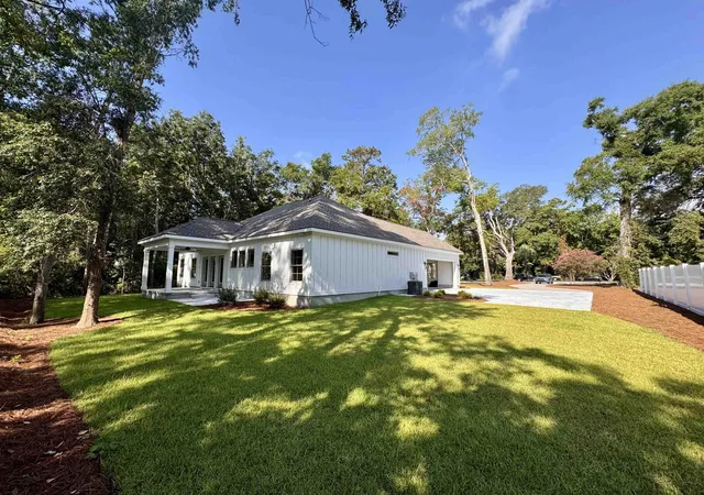 Photo 3 of Single family home for sale at 13420 Ocean Hwy, Pawleys Island, SC 29585 | MLS# 2604745 | Listing updated on 2026-10-09