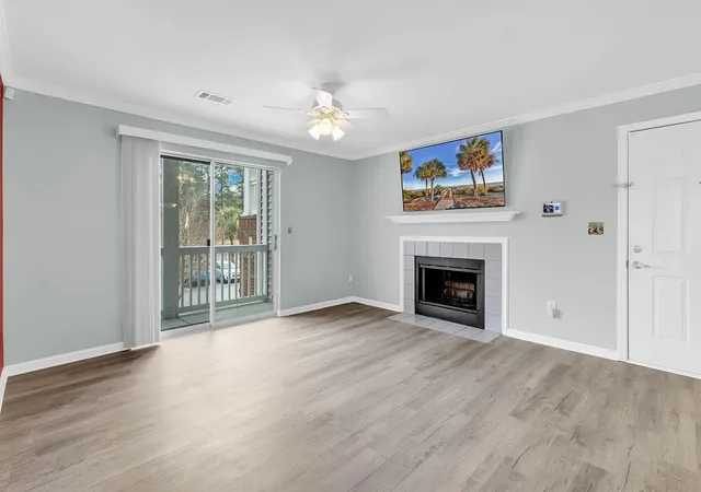 Listing Photo 4 - Condo for sale in building located at 3735 Block House Wy, Myrtle Beach, SC 29577 - Unit #126