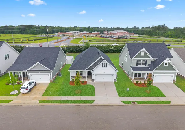 Photo 2 of Sale Pending at 2907 Spain Ln, Conway, SC 29527 | MLS# 2604801 | Listing updated on 2026-07-01
