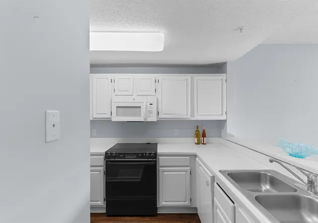 5th image of 1550 Spinnaker Dr #3323, North Myrtle Beach, SC 29582 | MLS# 2604921