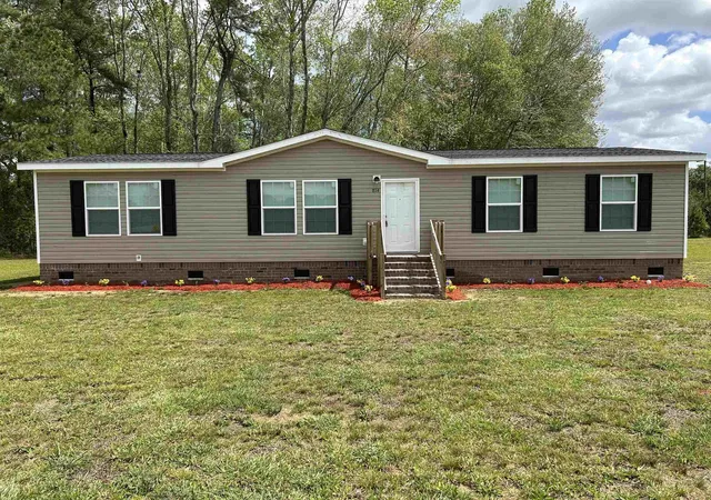 Homes for sale in Johnsonville, SC | 814 S Midway Hwy, Johnsonville, SC 29555 | MLS# 2604948