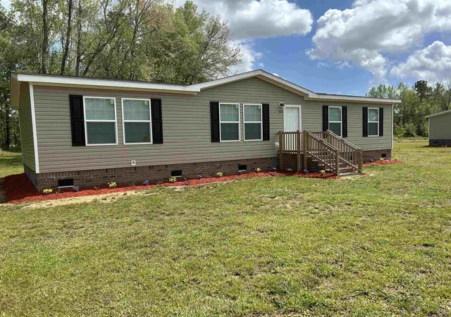Homes for sale in Johnsonville, SC | 814 S Midway Hwy, Johnsonville, SC 29555 | MLS# 2604948