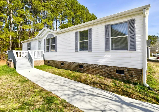 Homes for sale in Conway, SC | 3833 Mayfield Dr, Conway, SC 29526 | MLS# 2604958