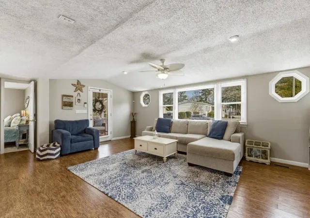 4th image of 907 Horne Ave, North Myrtle Beach, SC 29582 | MLS# 2605050