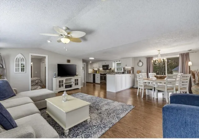 5th image of 907 Horne Ave, North Myrtle Beach, SC 29582 | MLS# 2605050