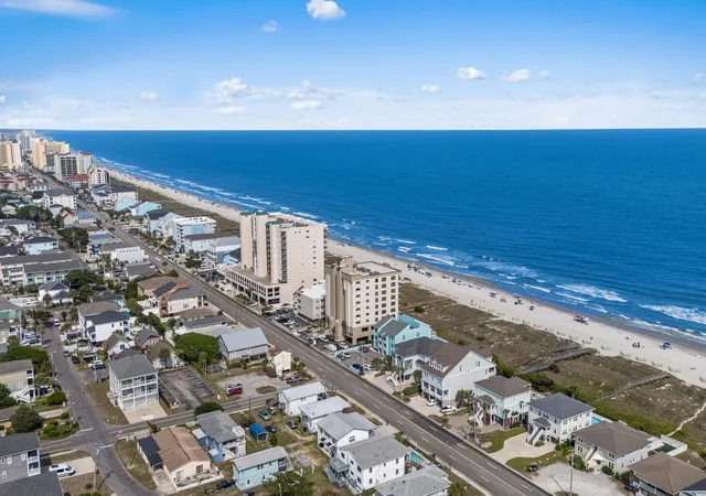 5th image of 1015 S Ocean Blvd, North Myrtle Beach, SC 29582