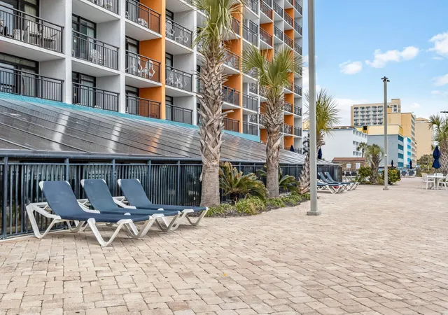 Homes for sale in Myrtle Beach, SC | 1508 Ocean Blvd S, Myrtle Beach, SC 29577 | Houzeo