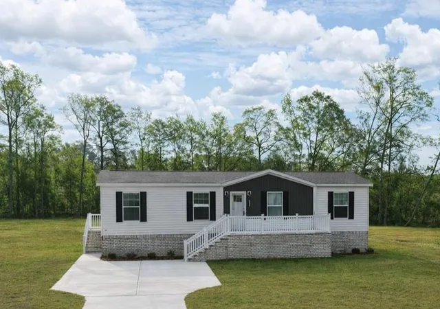 Homes for sale in Longs, SC | 597 Loop Circle, Longs, SC 29568 | MLS# 2605107