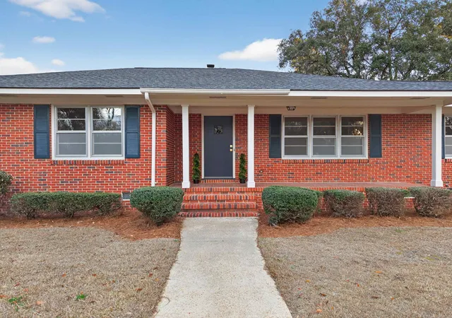 Homes for sale in Hemingway, SC | 200 Oliver St, Hemingway, SC 29554 | MLS# 2605467