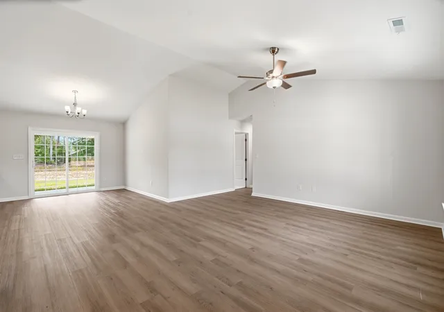 Photo 2 of Single family home for sale at 44 Bennington Ct, Georgetown, SC 29440 | MLS# 2605867 | Listing updated on 2026-09-26