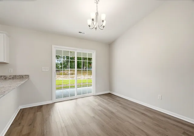 Photo 4 of Single family home for sale at 44 Bennington Ct, Georgetown, SC 29440 | MLS# 2605867 | Listing updated on 2026-09-26