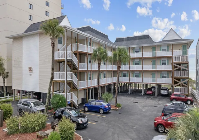 Homes for sale in North Myrtle Beach, SC | 4509 S Ocean Blvd, North Myrtle Beach, SC 29582