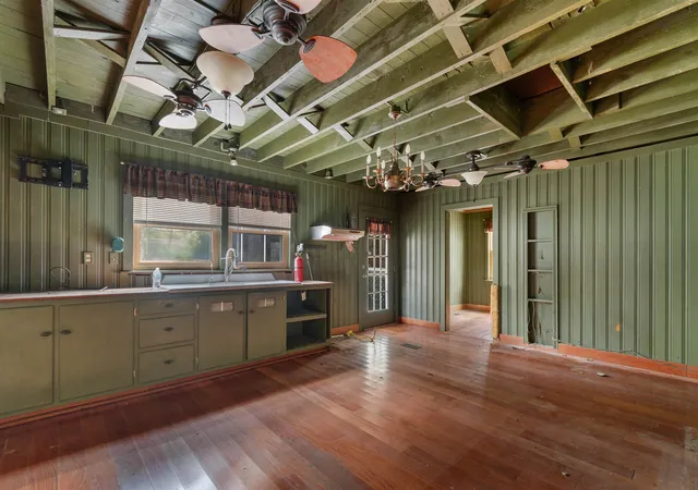 Photo 3 of Single family home for sale at 402 Wilkinson St, Georgetown, SC 29440 | MLS# 2606220 | Listing updated on 2026-08-25