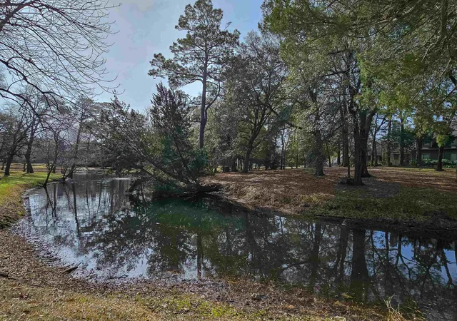 Listing Photo 5 - Condo for sale in building located at 226 Westleton Dr, Myrtle Beach, SC 29572 - Unit #19-A