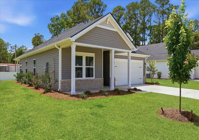 Homes for sale in Longs, SC | 213 Evergreen St, Longs, SC 29568 | MLS# 2606303