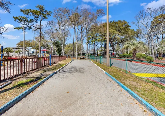 2nd image of 5905 S Kings Hwy, Myrtle Beach, SC 29575