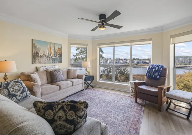 Listing Photo 4 - Condo for sale in building located at 4560 Greenbriar Dr, Little River, SC 29566 - Unit #306B