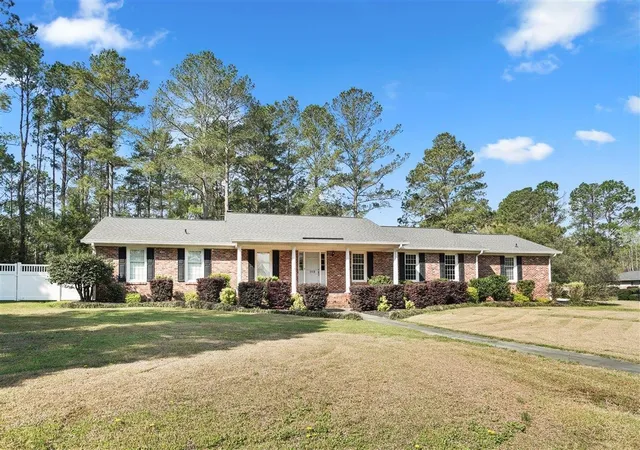 Photo 4 of Sale Pending at 109 Mason Dr, Cheraw, SC 29520 | MLS# 2607259 | Listing updated on 2026-07-21