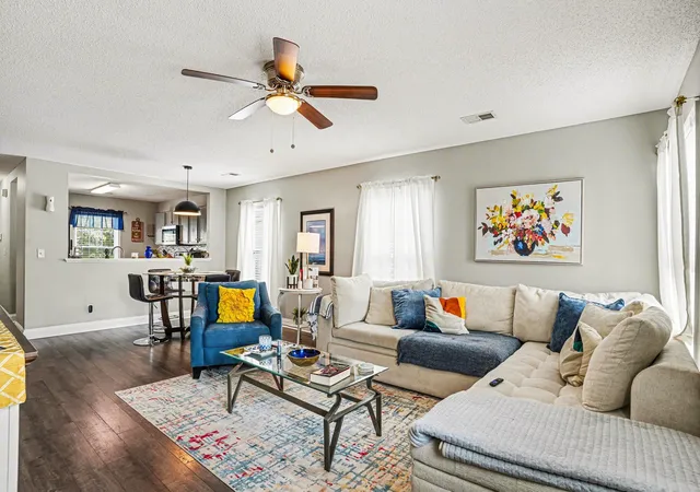 Photo 3 of Single family home for sale at 125 Bellegrove Dr, Myrtle Beach, SC 29579 | MLS# 2607292 | Listing updated on 2026-08-04