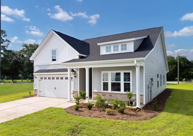 Photo 2 of Single family home for sale at 464 Atamasco Ct, Conway, SC 29526 | MLS# 2607334 | Listing updated on 2026-08-21